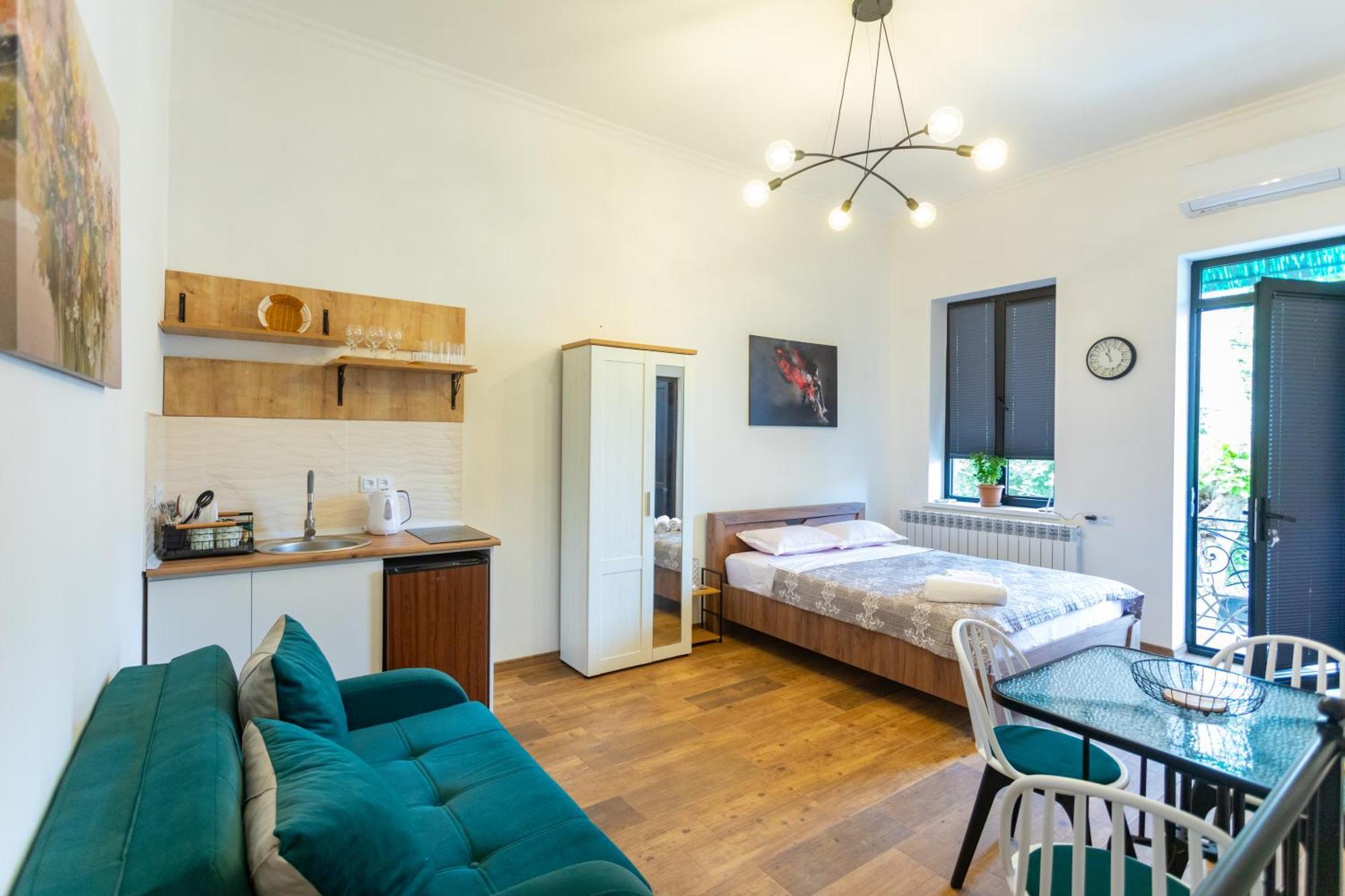 Apartamento Mulberry Ბჟოლები Kutaisi Exterior foto